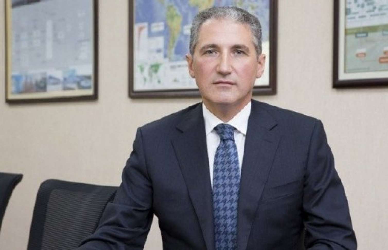 Nazir “Azəriqaz”ın rəhbəri ilə görüşdü 