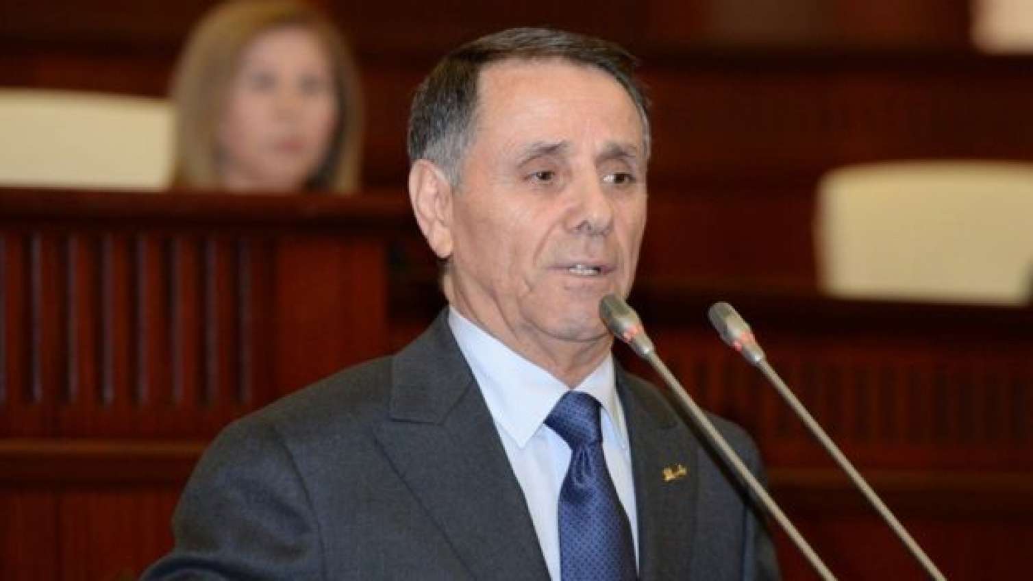 Novruz Məmmədov aparat rəhbərini işdən çıxardı  - EKSKLÜZİV 