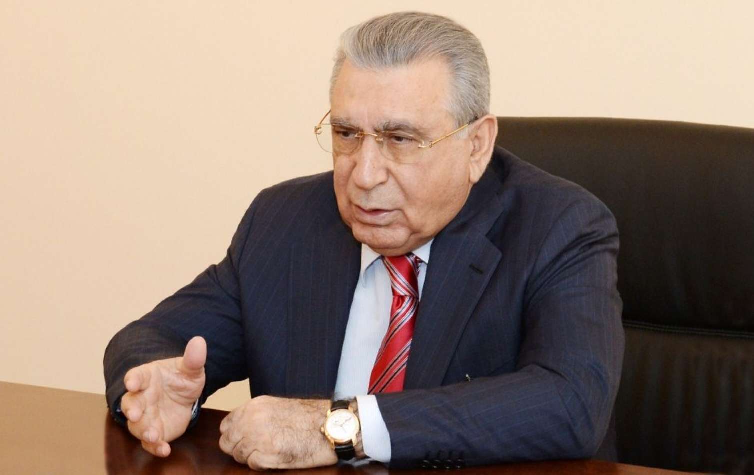 Mehdiyevin hədəsi gündəmdə: Nankorlar, əlimdə olan faktları ortaya qoysam... 