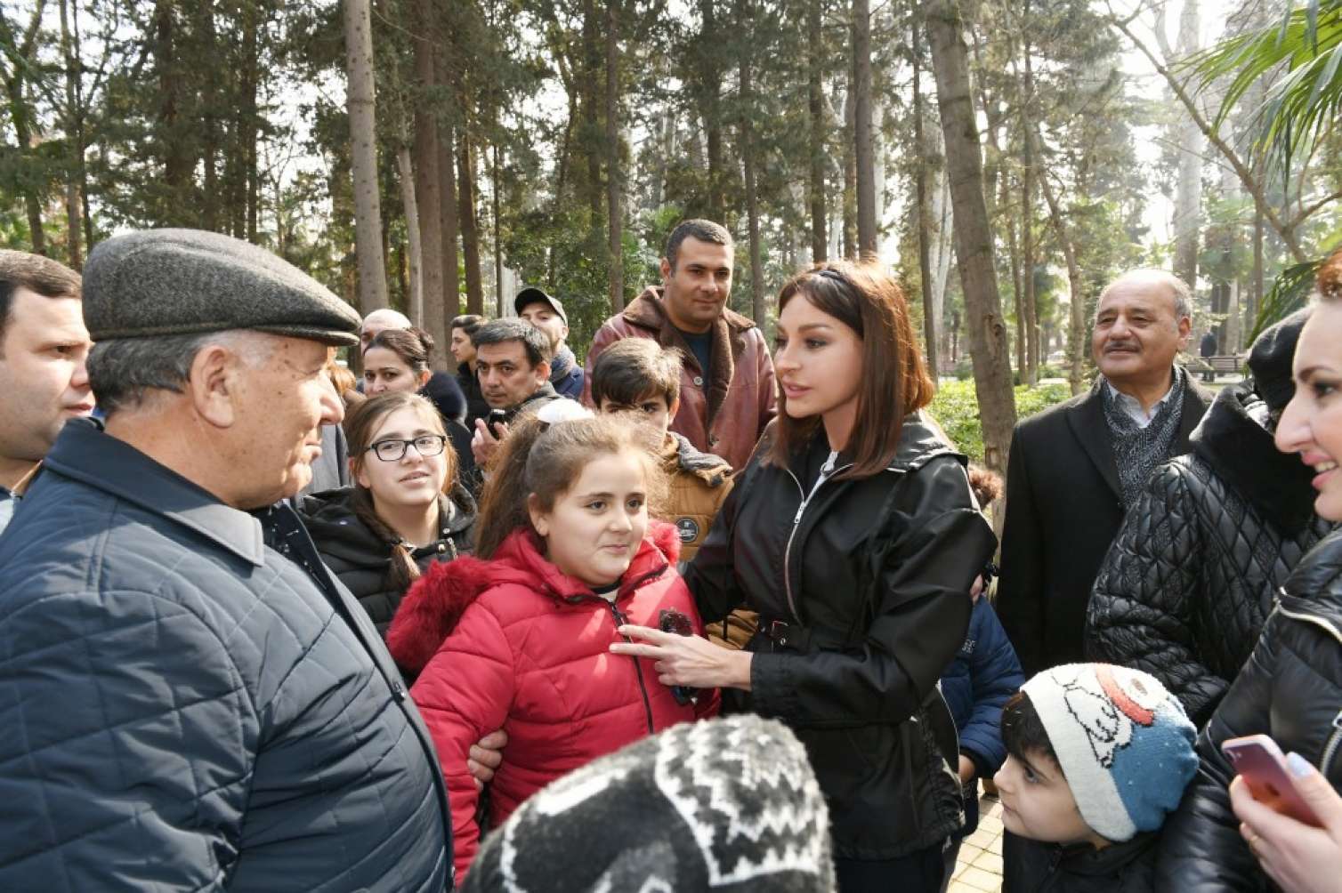 “Gəncə ilə bağlı bütün məsələlər diqqət mərkəzimdədir” -  Birinci xanım