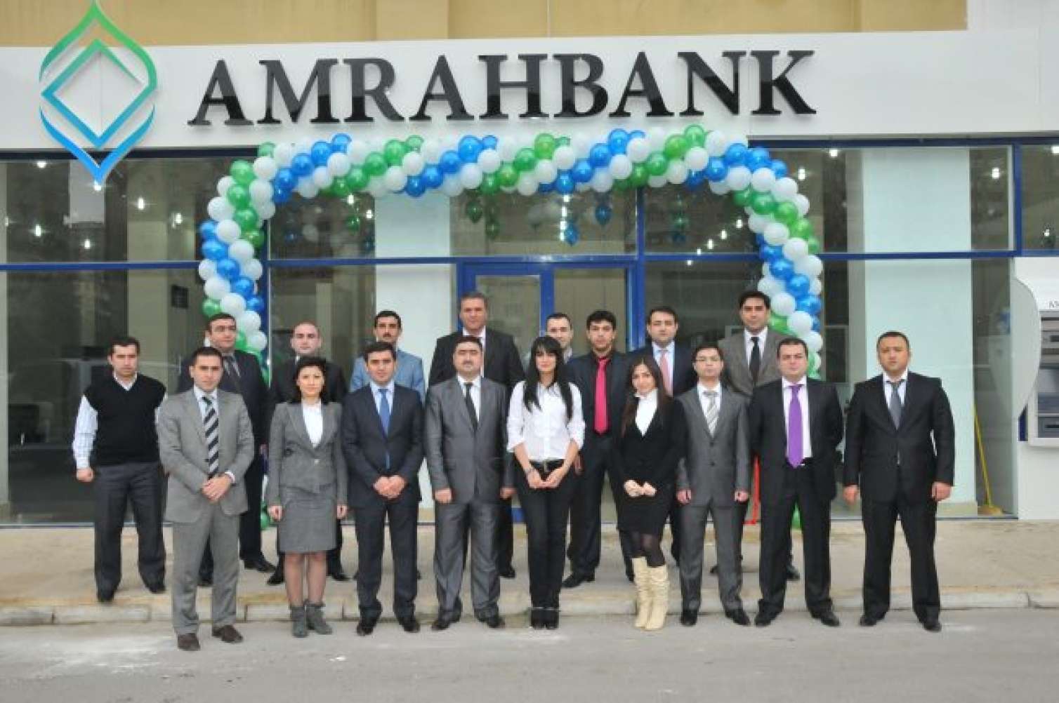 “Əmrahbank”dan MÜDHİŞ FIRILDAQ: 77 yaşlı tənha qadının pullarını necə oğurladılar? –  FİLM KİMİ HEKAYƏT