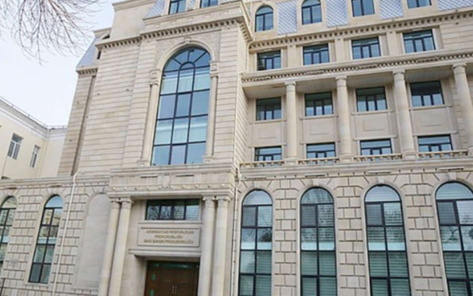 “Əmrahbank”dan MÜDHİŞ FIRILDAQ: 77 yaşlı tənha qadının pullarını necə oğurladılar? –  FİLM KİMİ HEKAYƏT