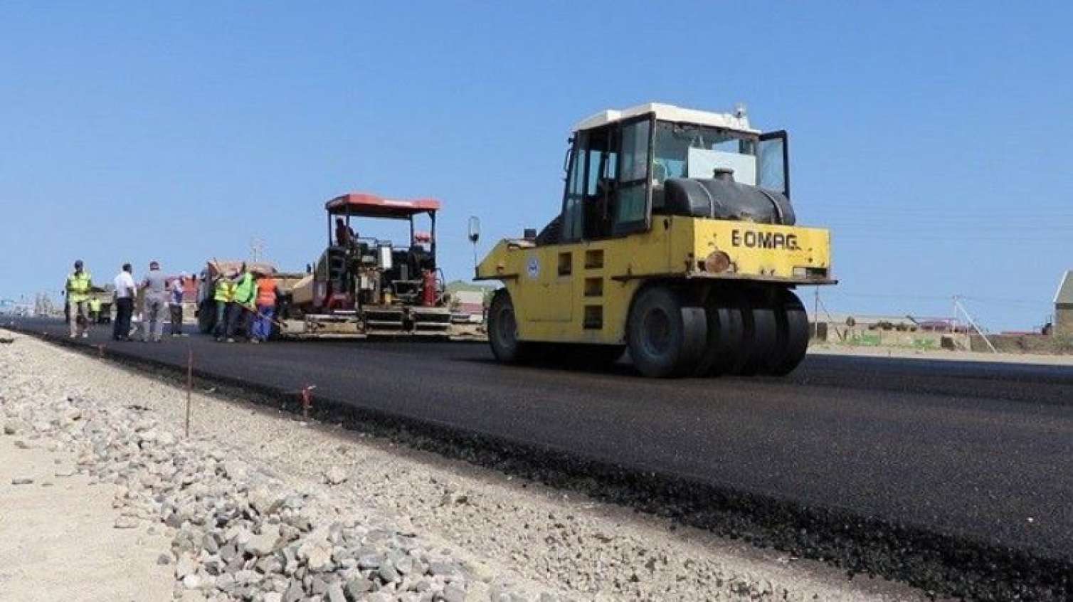 Suraxanıda yol tikintisinə 3 milyon manat ayrıldı 