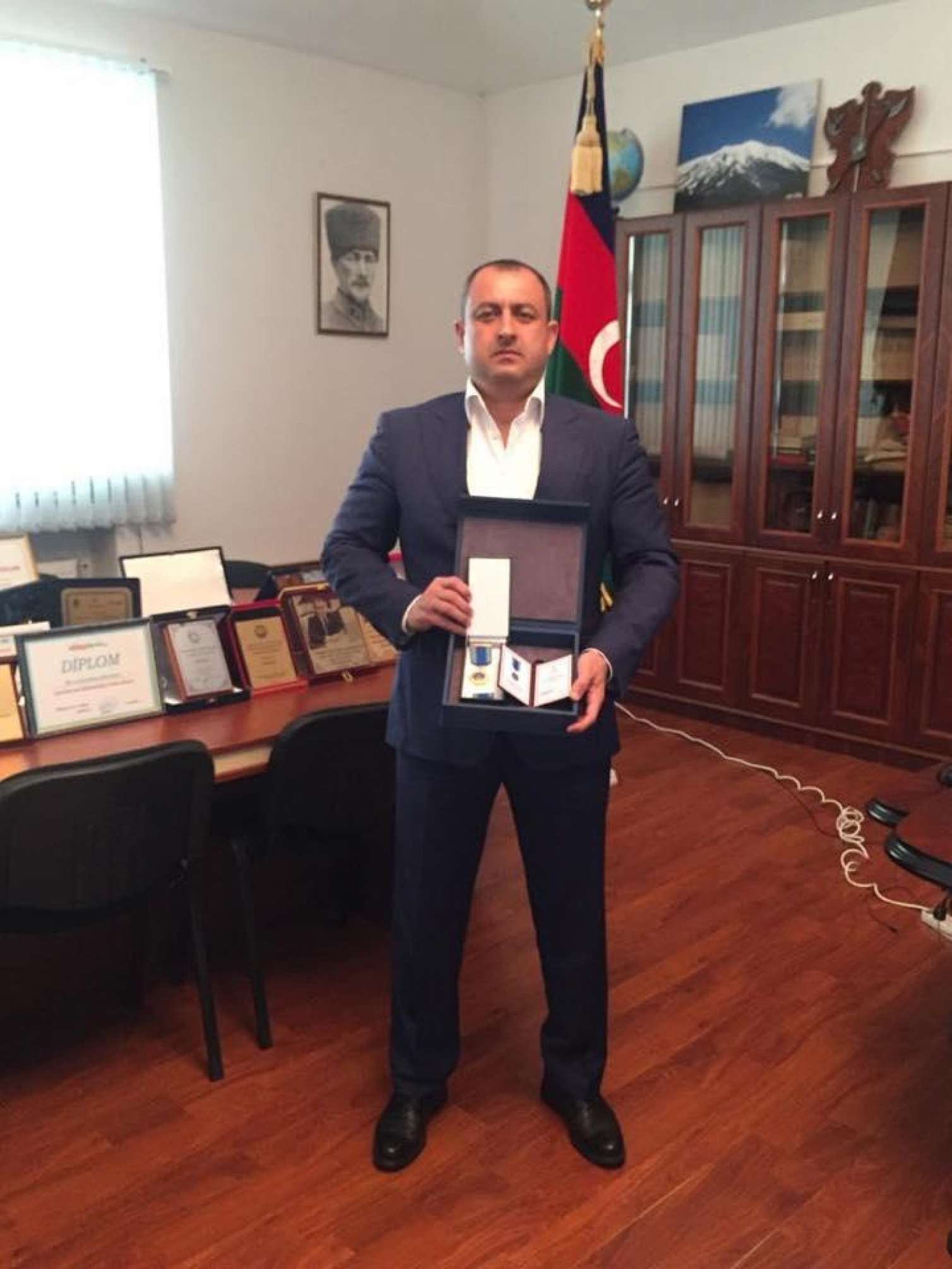 DTX Adil Əliyevi təltif etdi  - FOTO