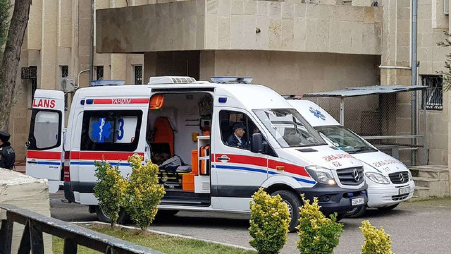 Bakıda növbəti avtobus qəzası  - 5 NƏFƏR YARALANDI