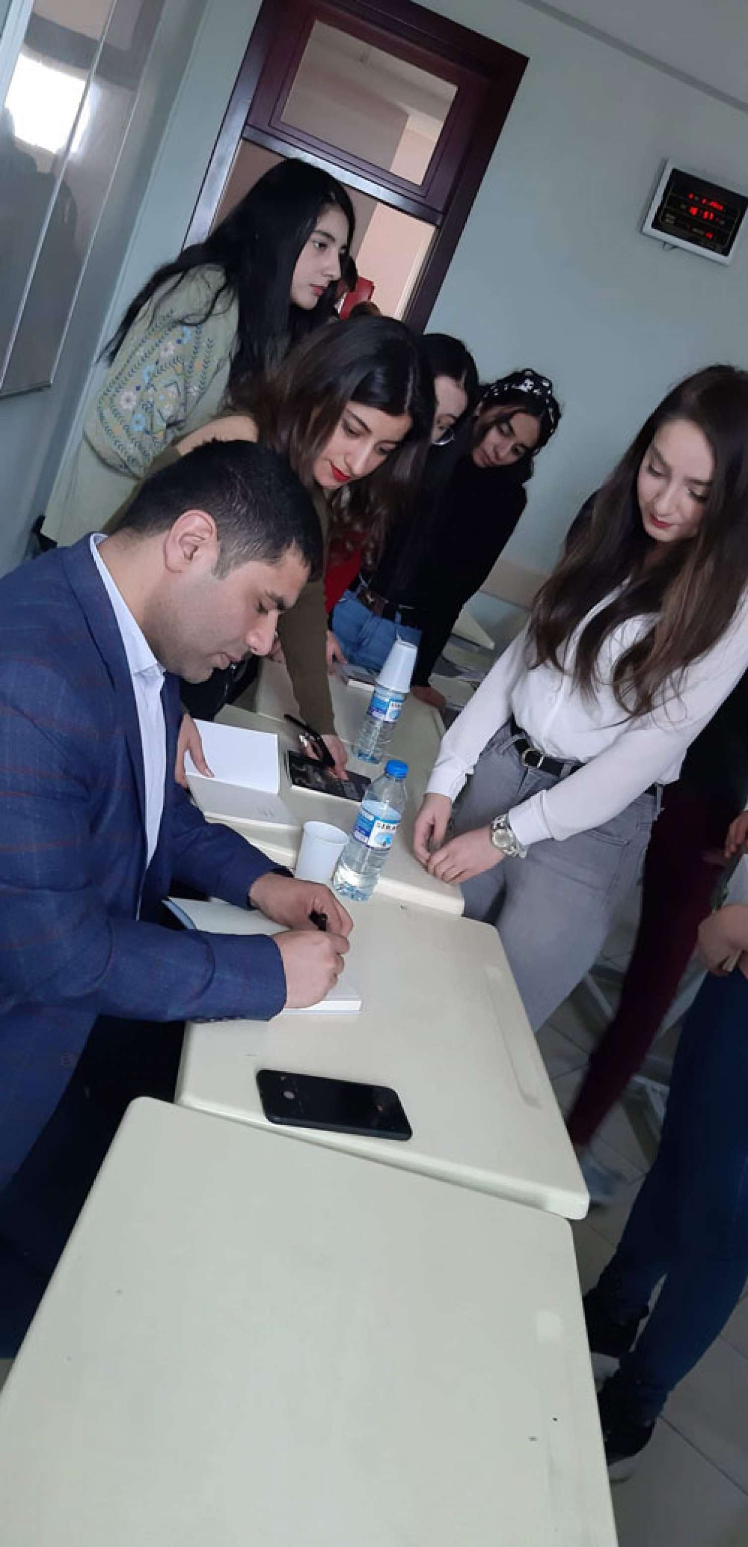 Bakı Mühəndislik Universitetində Fərid Hüseynlə görüş  - FOTO