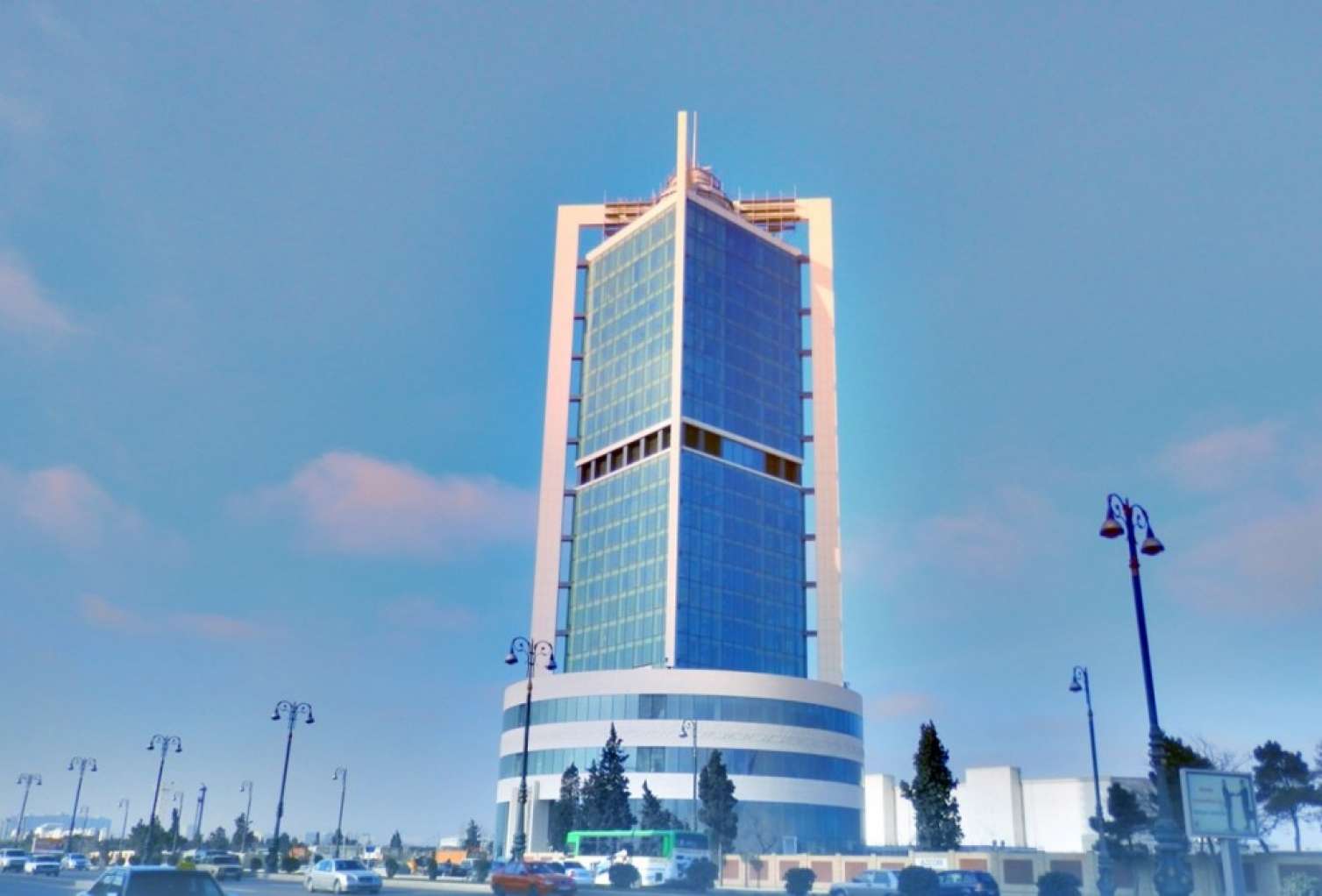 Neft fondu bu il 21 ton çox qızıl alıb 