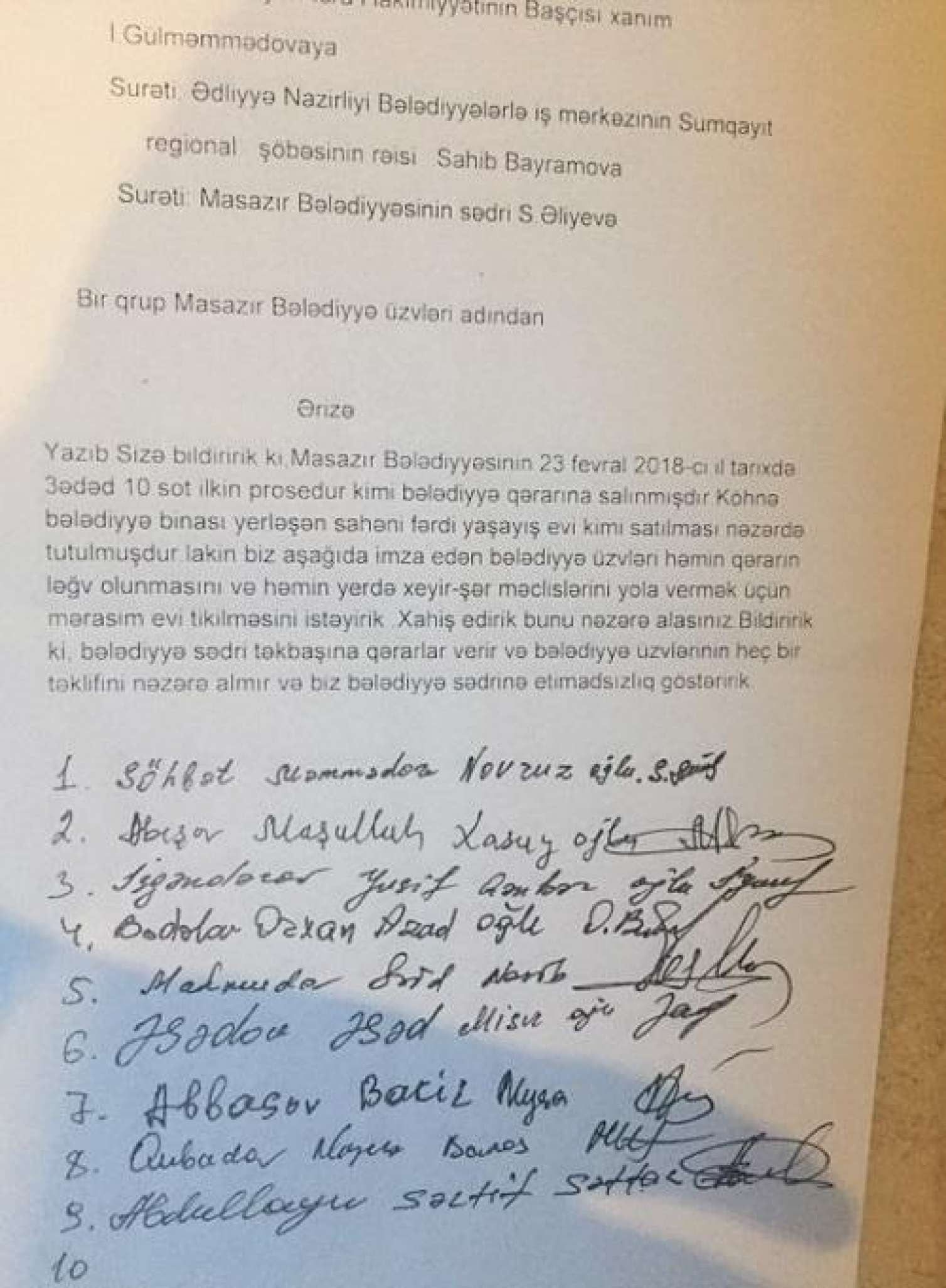 Bələdiyyə üzvləri sədrdən xanım başçıya şikayət etdi –  Nəticə...