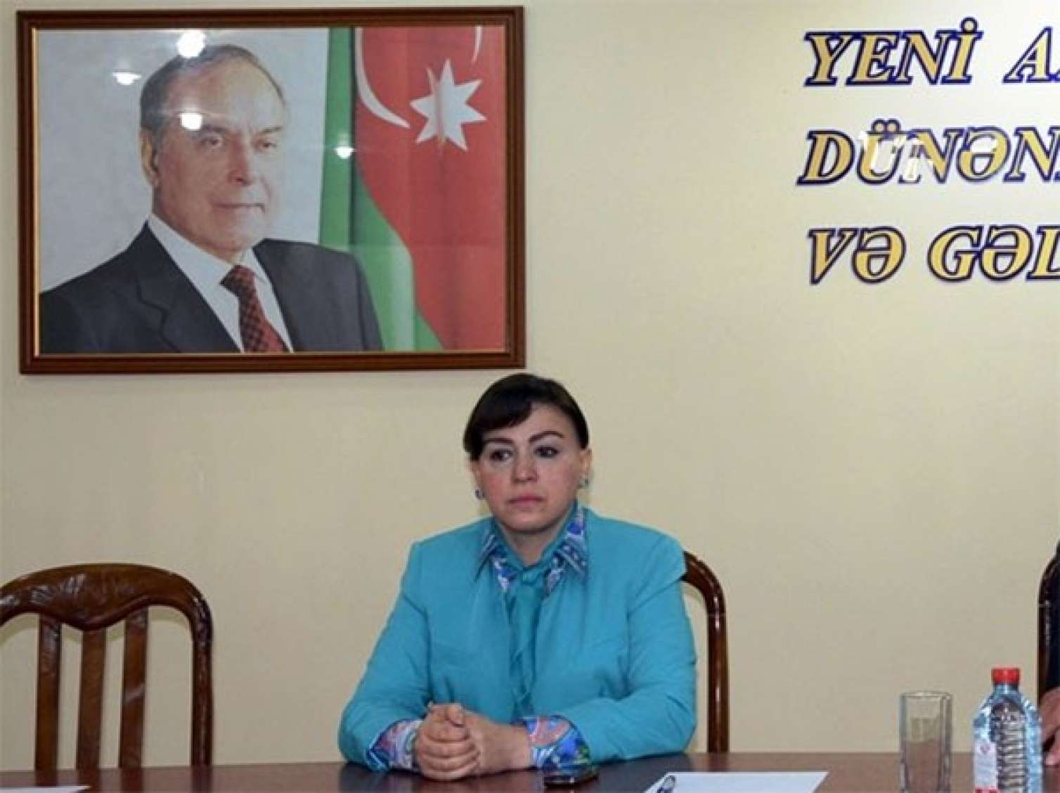 Bələdiyyə üzvləri sədrdən xanım başçıya şikayət etdi –  Nəticə...