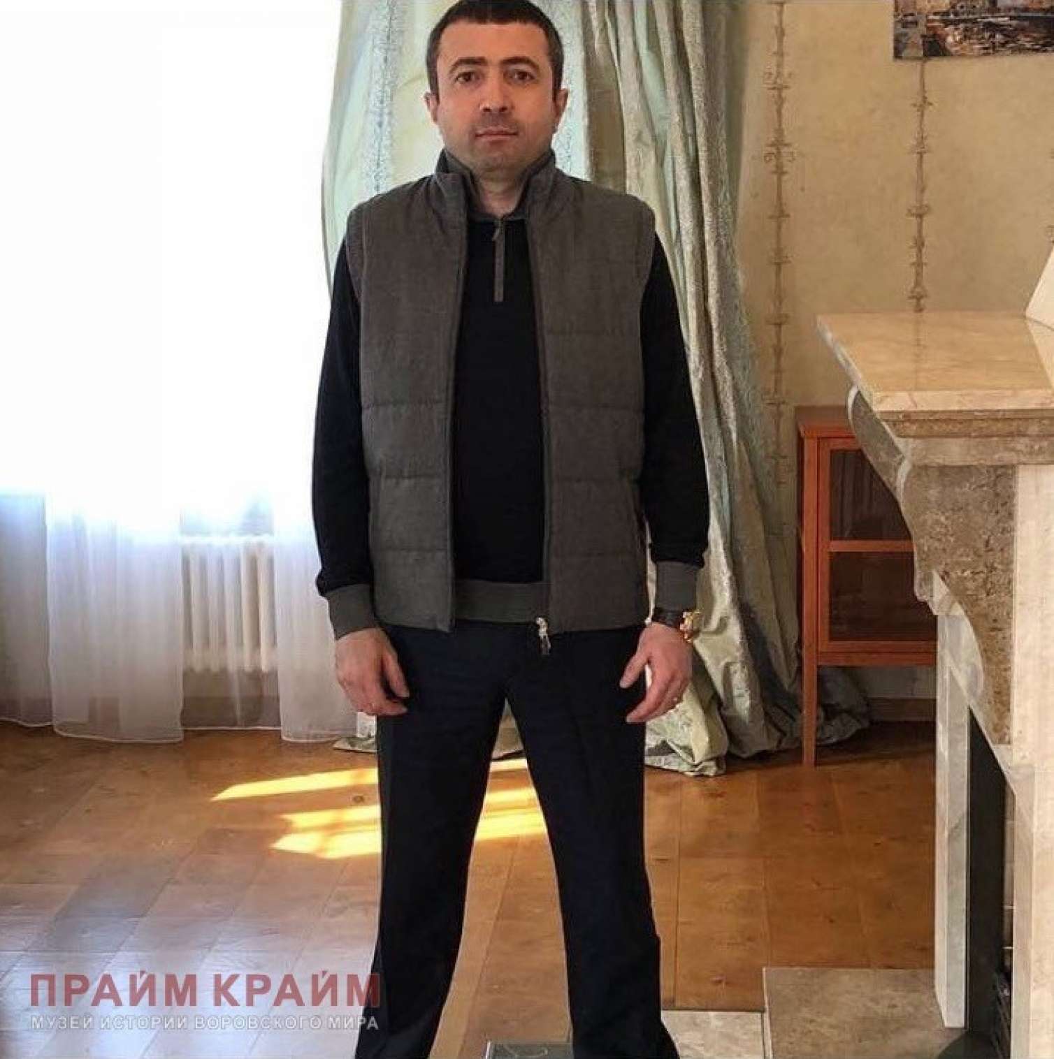 “Lotu Quli”ni söydürən, sonra masasında bıçaqlanan “Rəşad Gəncinski” kimdir? -  DOSYE