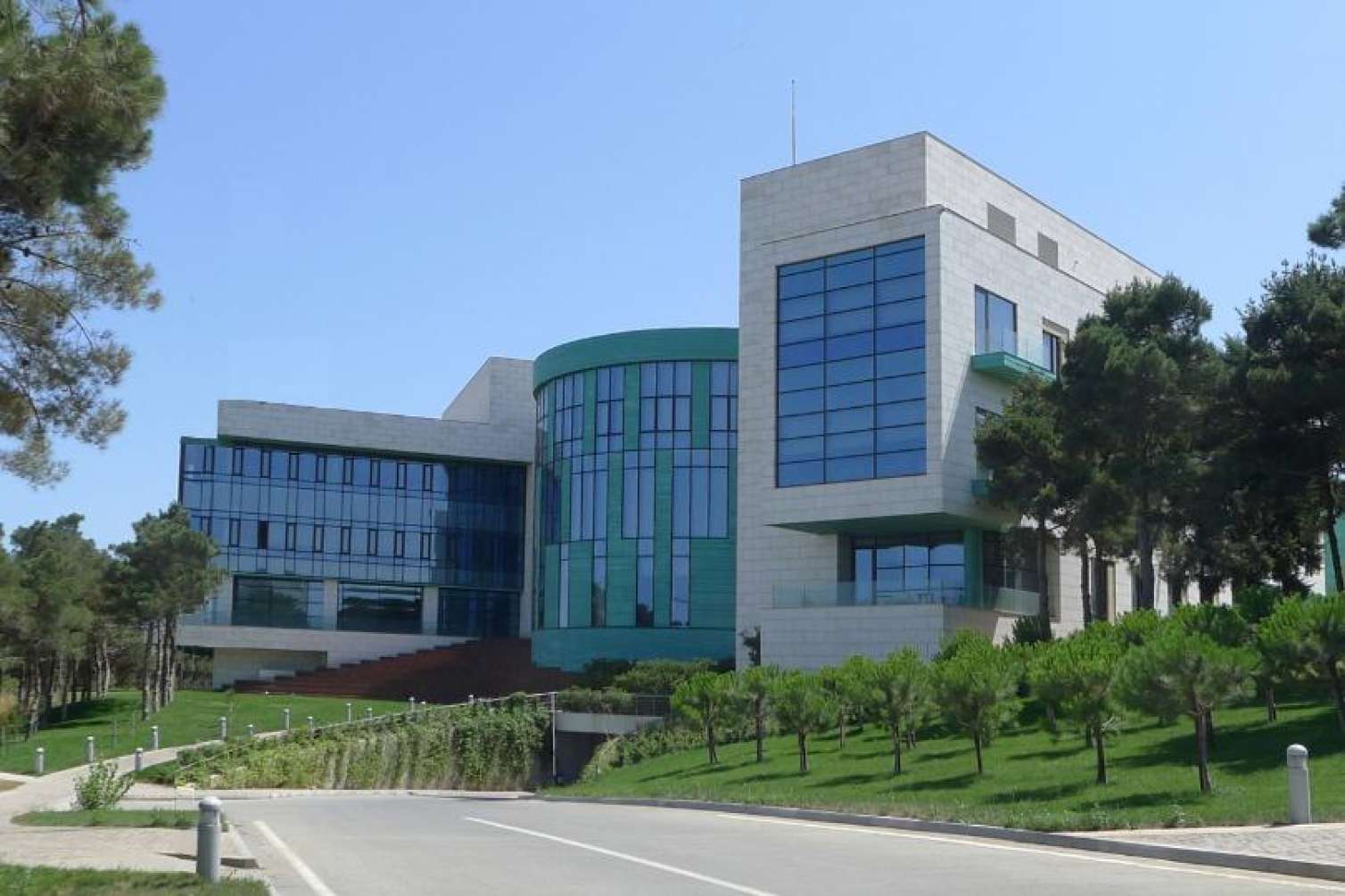 ADA Universitetinə qəbul qaydaları dəyişdi 