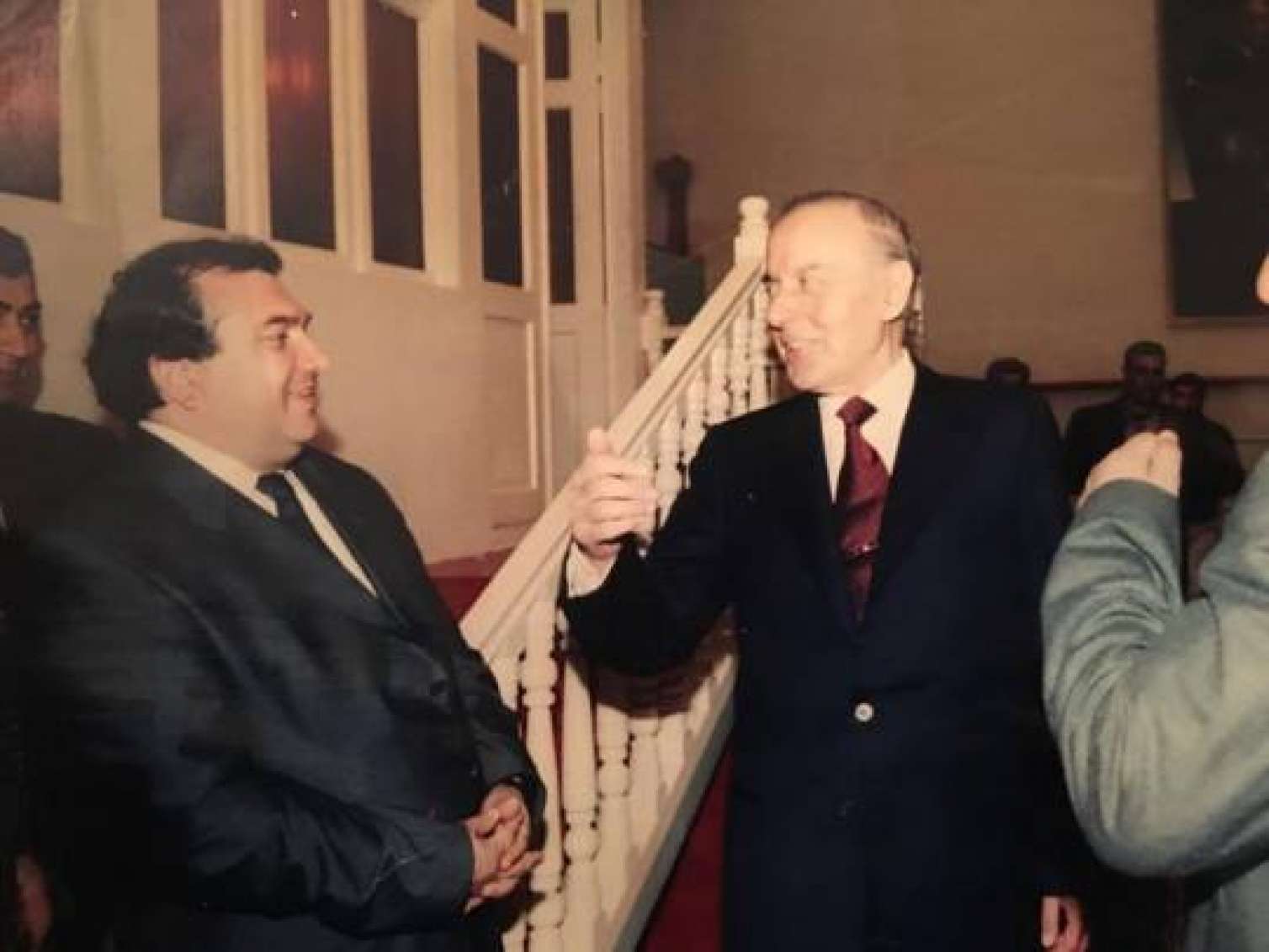 57 ilə sığmayan enişli-yoxuşlu Aslan ömrü -  FOTOLAR / VİDEO