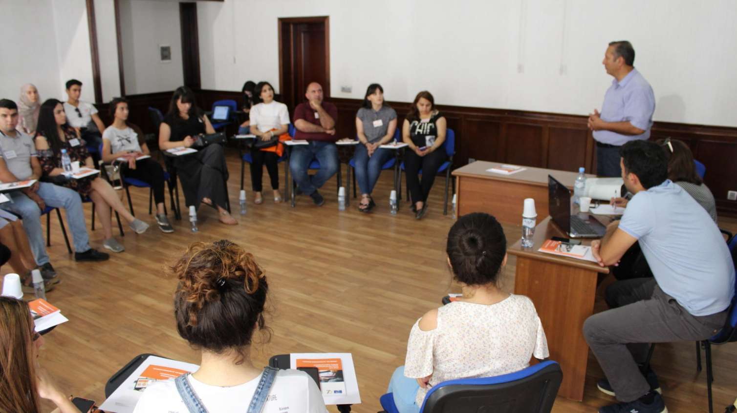Araşdırmaçı jurnalistlər üçün “Təhlükəsiz tədqiqat” seminarı  