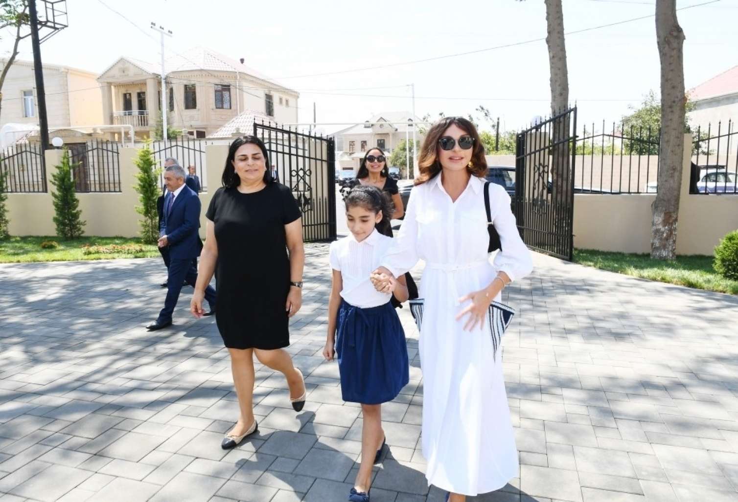 Mehriban Əliyeva uşaq bağçasının açılışına qatıldı -  FOTO