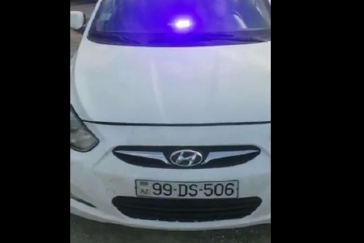 Bakı sakini “rent a car” avtomobilinə sayrışan işıqlar quraşdırıb -  VİDEO