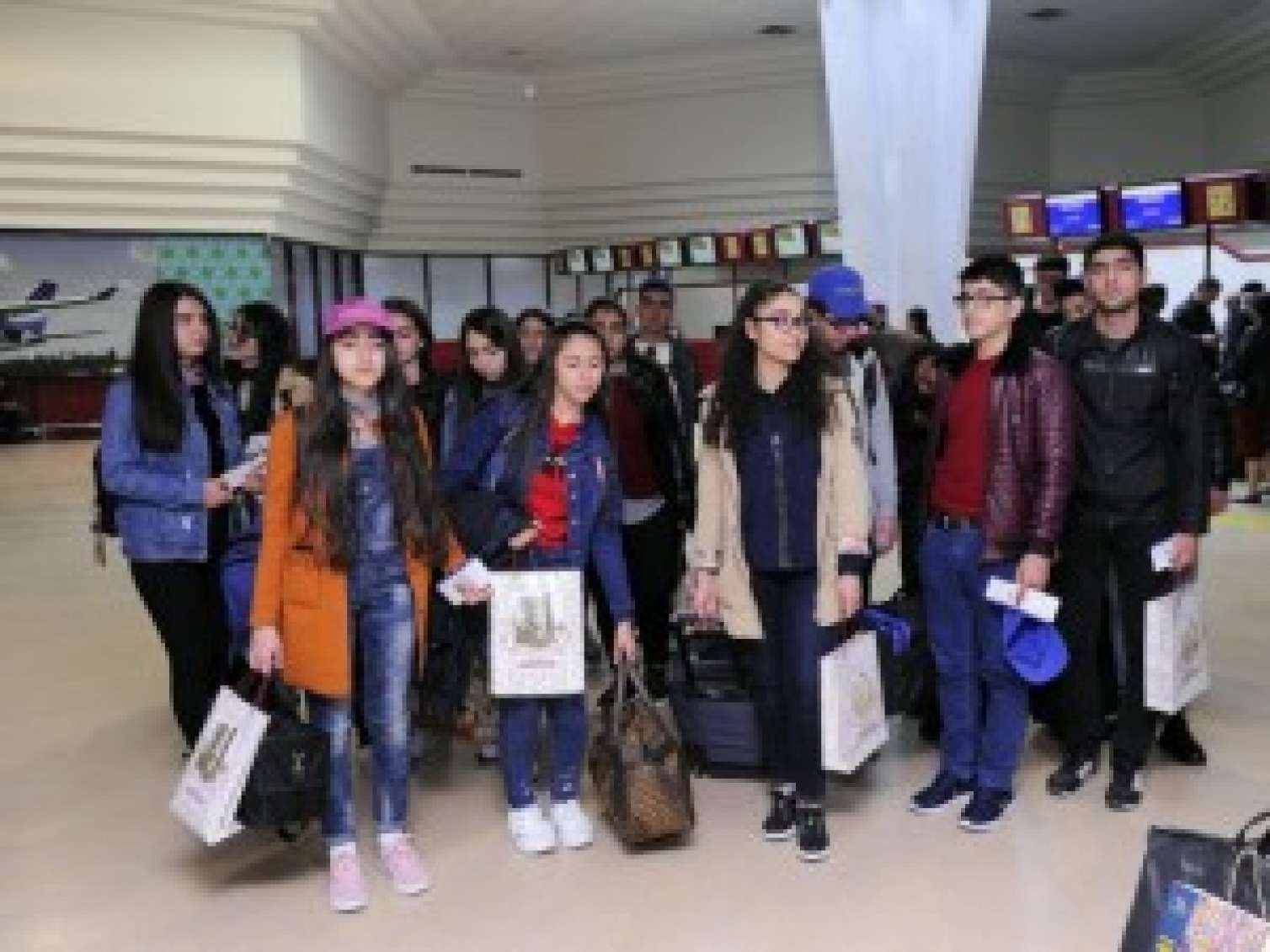 Naxçıvanlı şagirdlər Bakıda təhsil ala bilmir -  “Sistemə Naxçıvan daxil edilməyib”