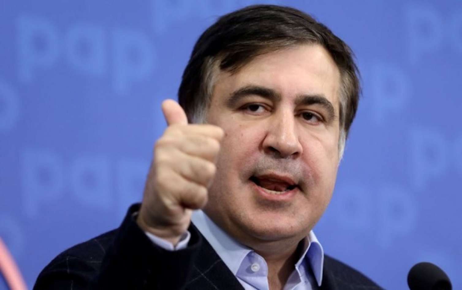Saakaşvili azərbaycanlı gəncləri evində qonaq etdi -  FOTOLAR