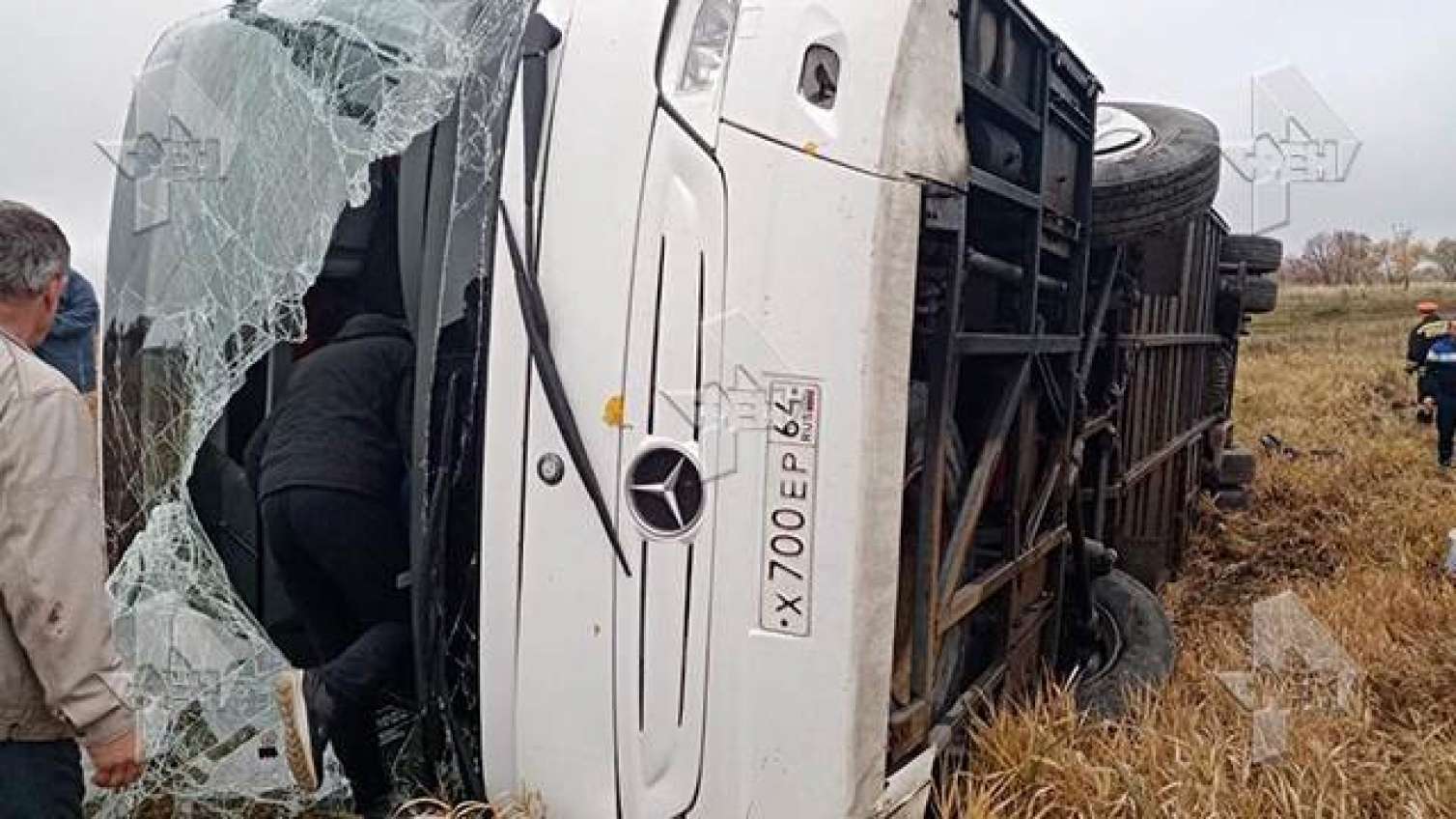 Rusiyada turist avtobusu aşdı, 20 nəfər yaralandı  - VİDEO