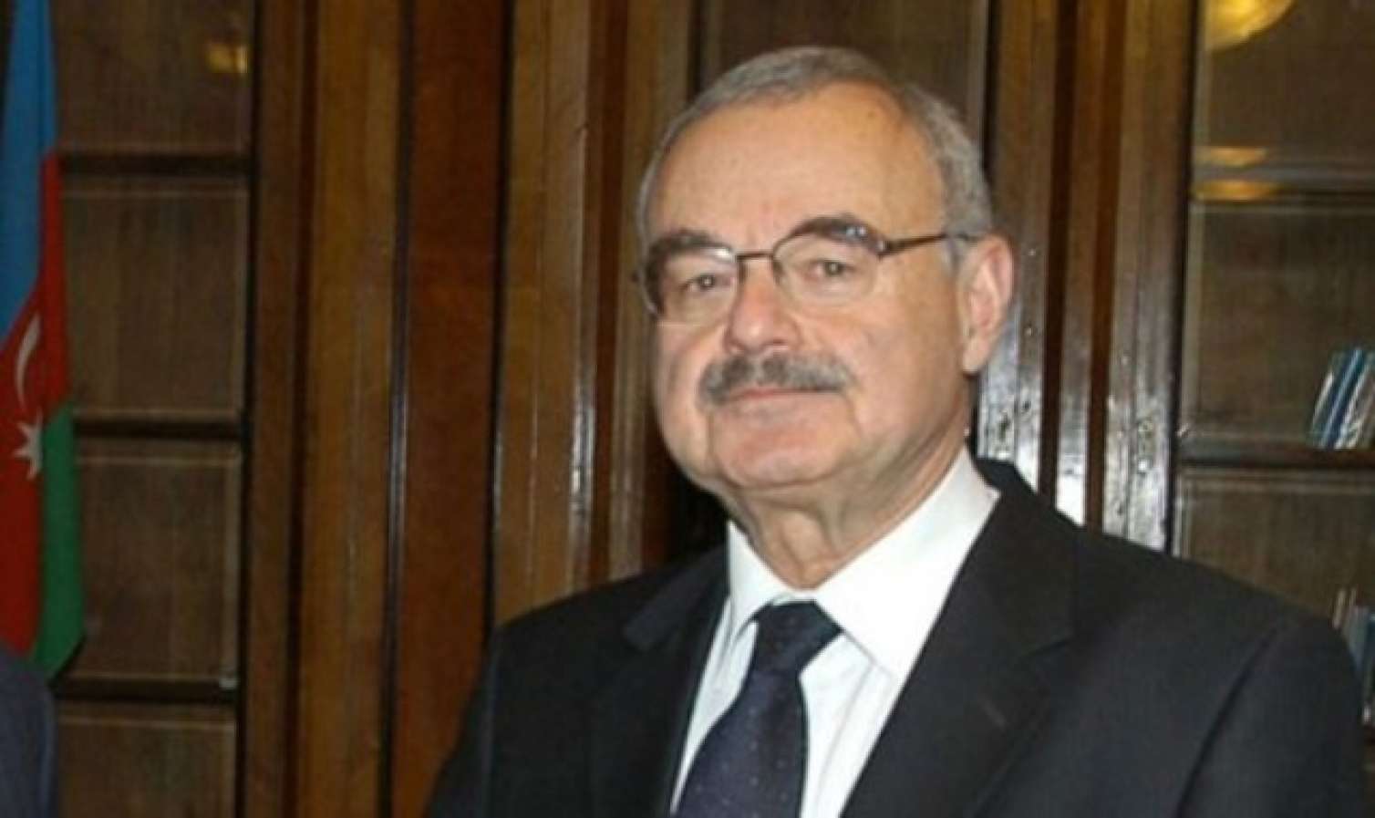 "Elə bilirlər ki, baş nazir olmaq asandır" -  Artur Rasizadə