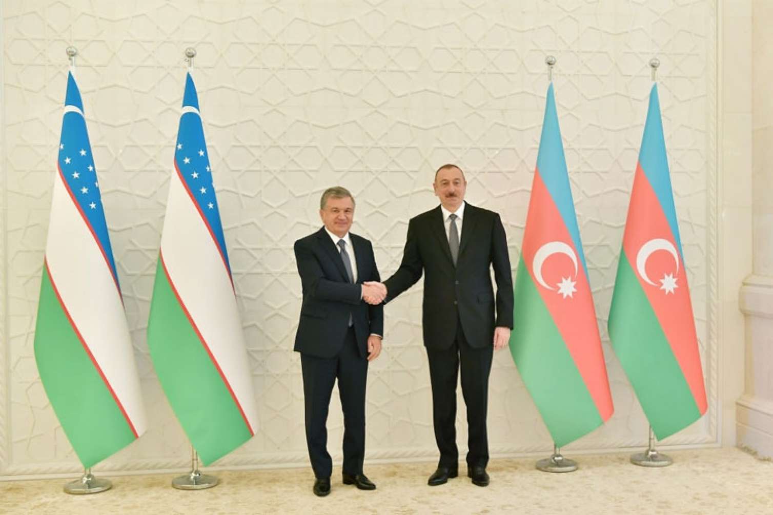 Özbəkistan prezidenti Azərbaycana gəlir 