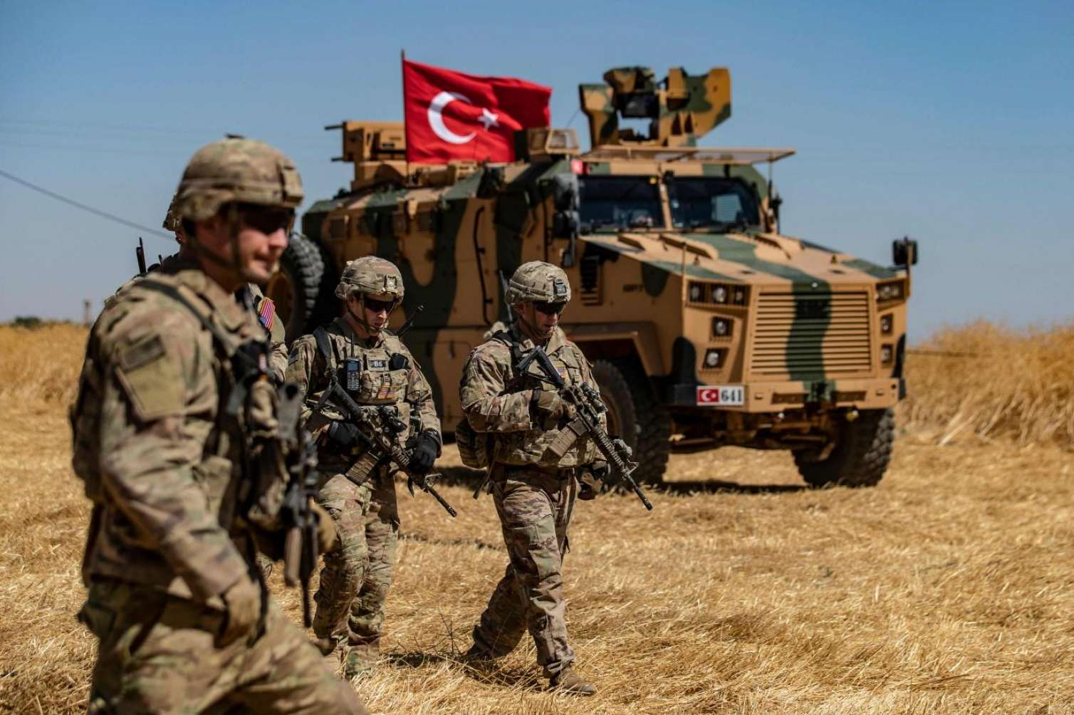 PKK İrandan Türkiyəyə atəş açdı -  1 şəhid, 2 yaralı