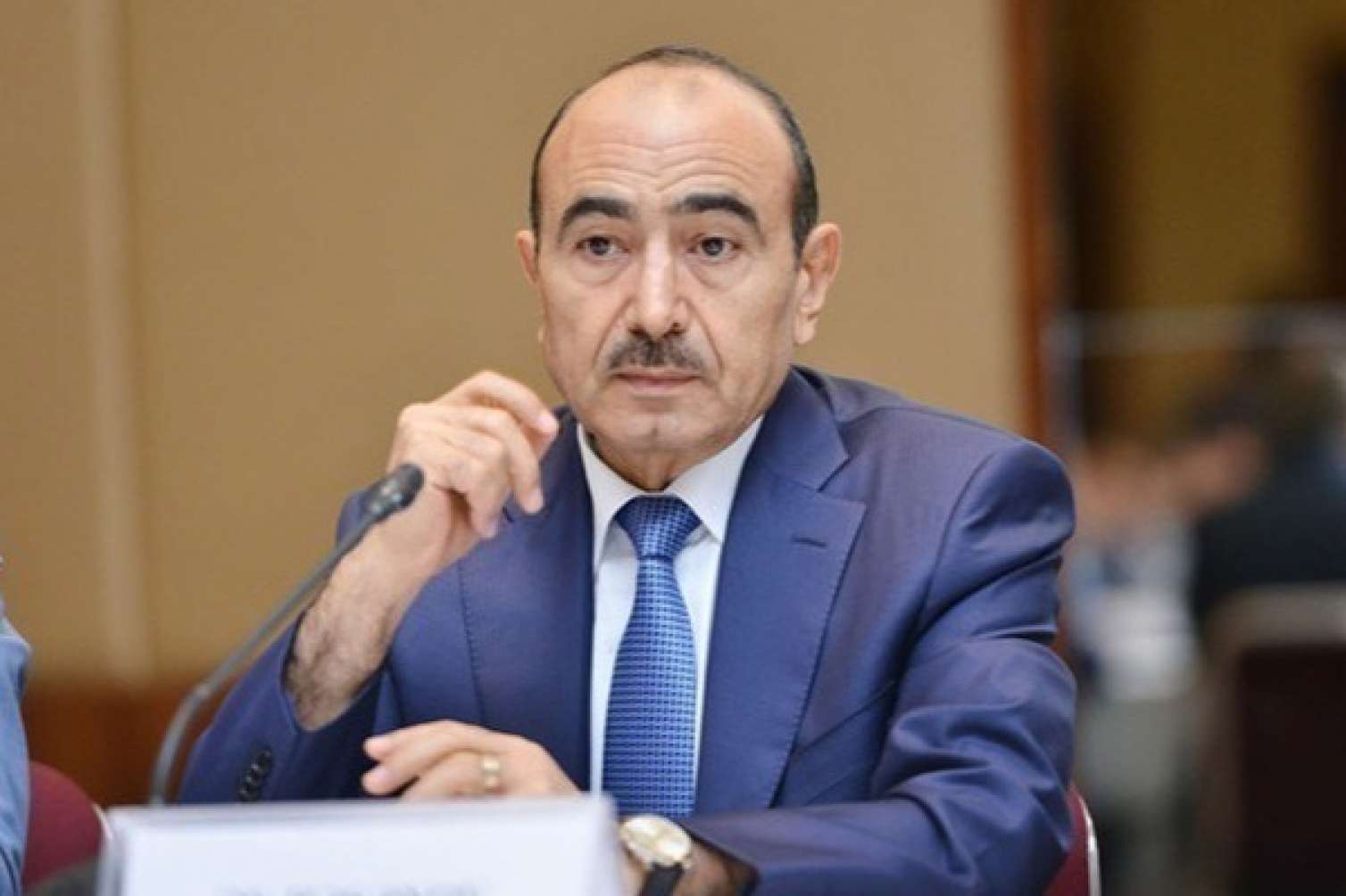 "Azərbaycanda iqtidarının bütün prosesləri nəzarət altında saxladığı təsdiqini tapdı"  Əli Həsənov