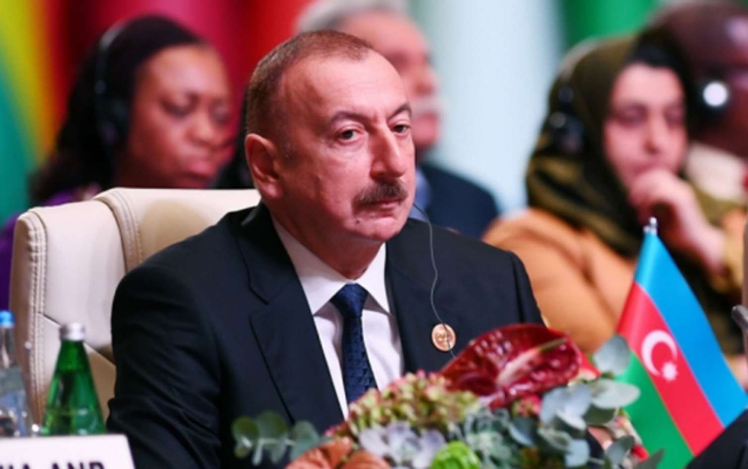 "Onlara aylıq 180 dollar müavinət verilir" -  Prezident