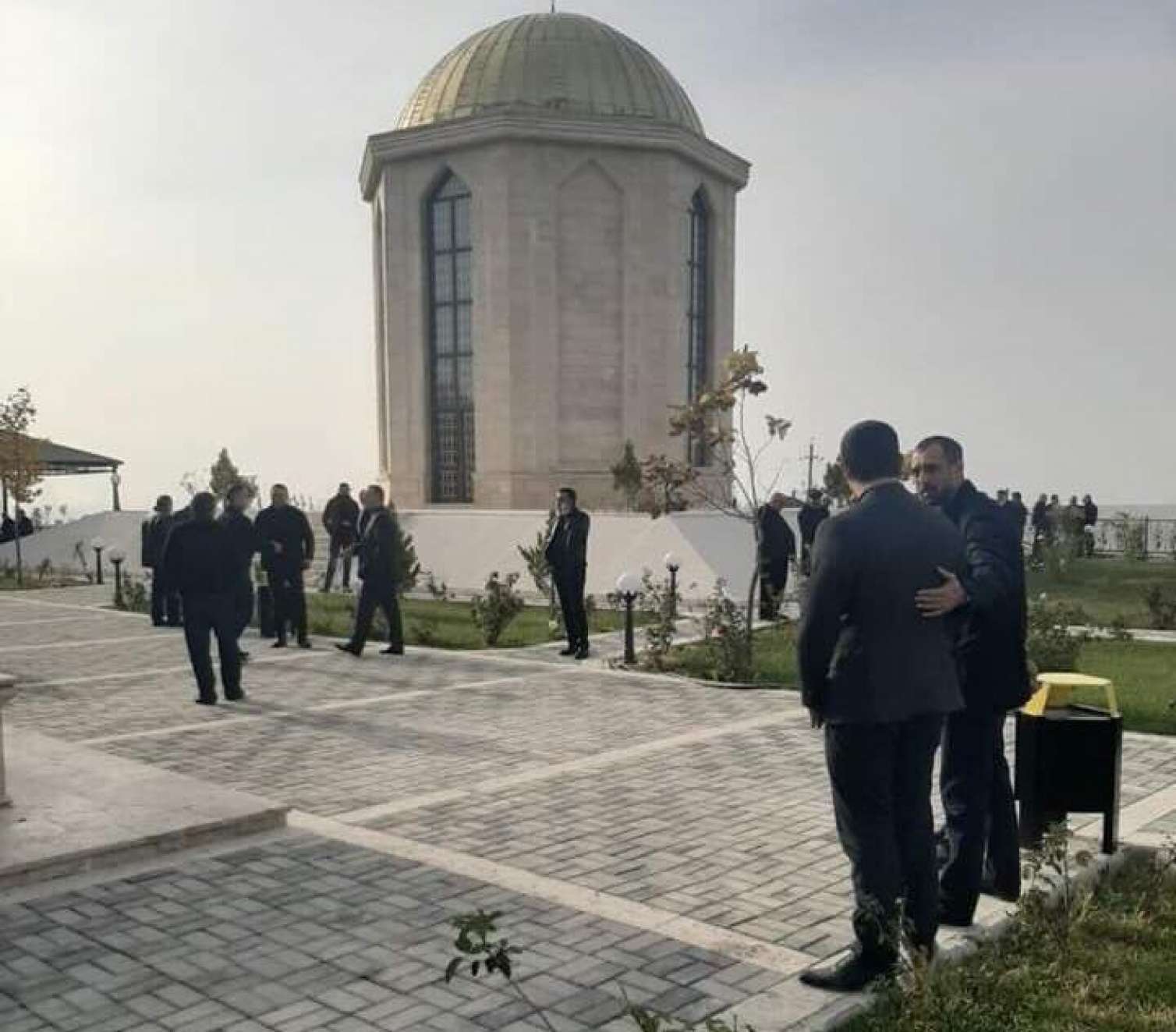 Generalın seyid babası haqqında maraqlı məlumatlar -  Pənah Makulu nələr yazıb? - FOTO