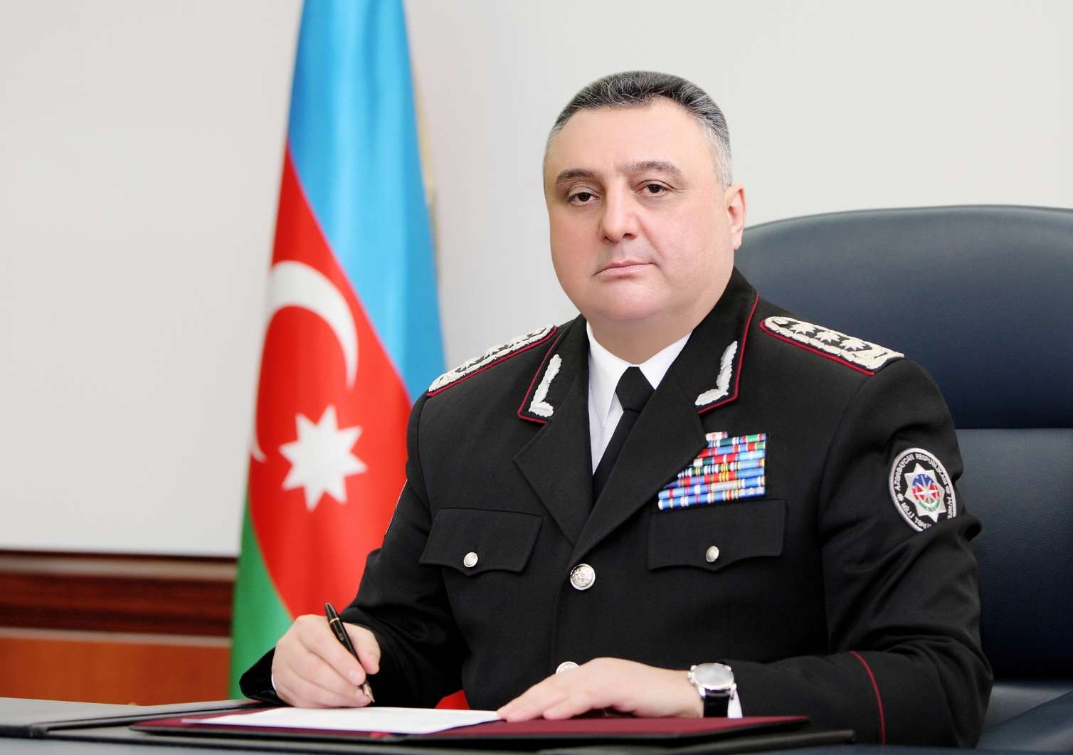Eldar Mahmudov şəxsiyyət vəsiqəsi ala bilmir - SƏBƏBİ
