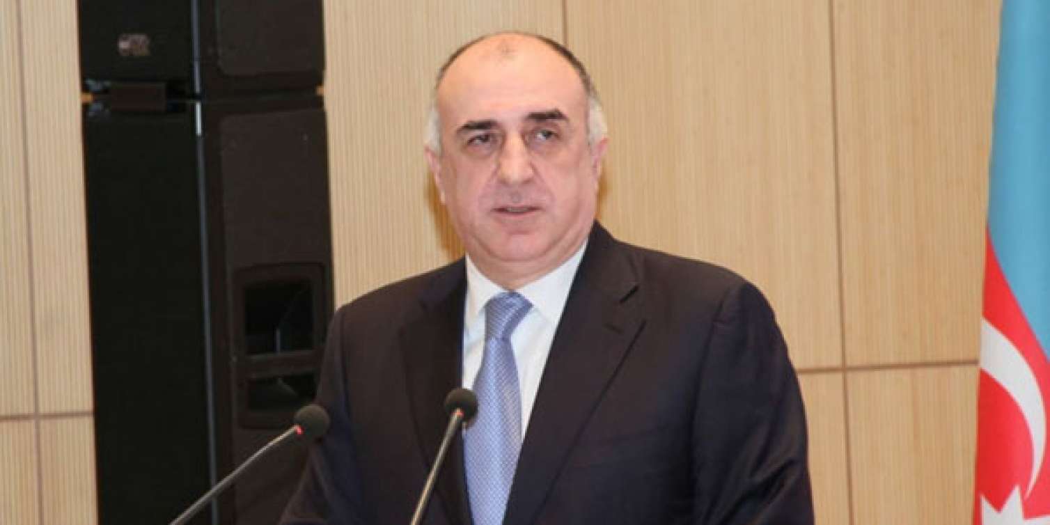 Elmar Məmmədyarov Slovakiyaya getdi 
