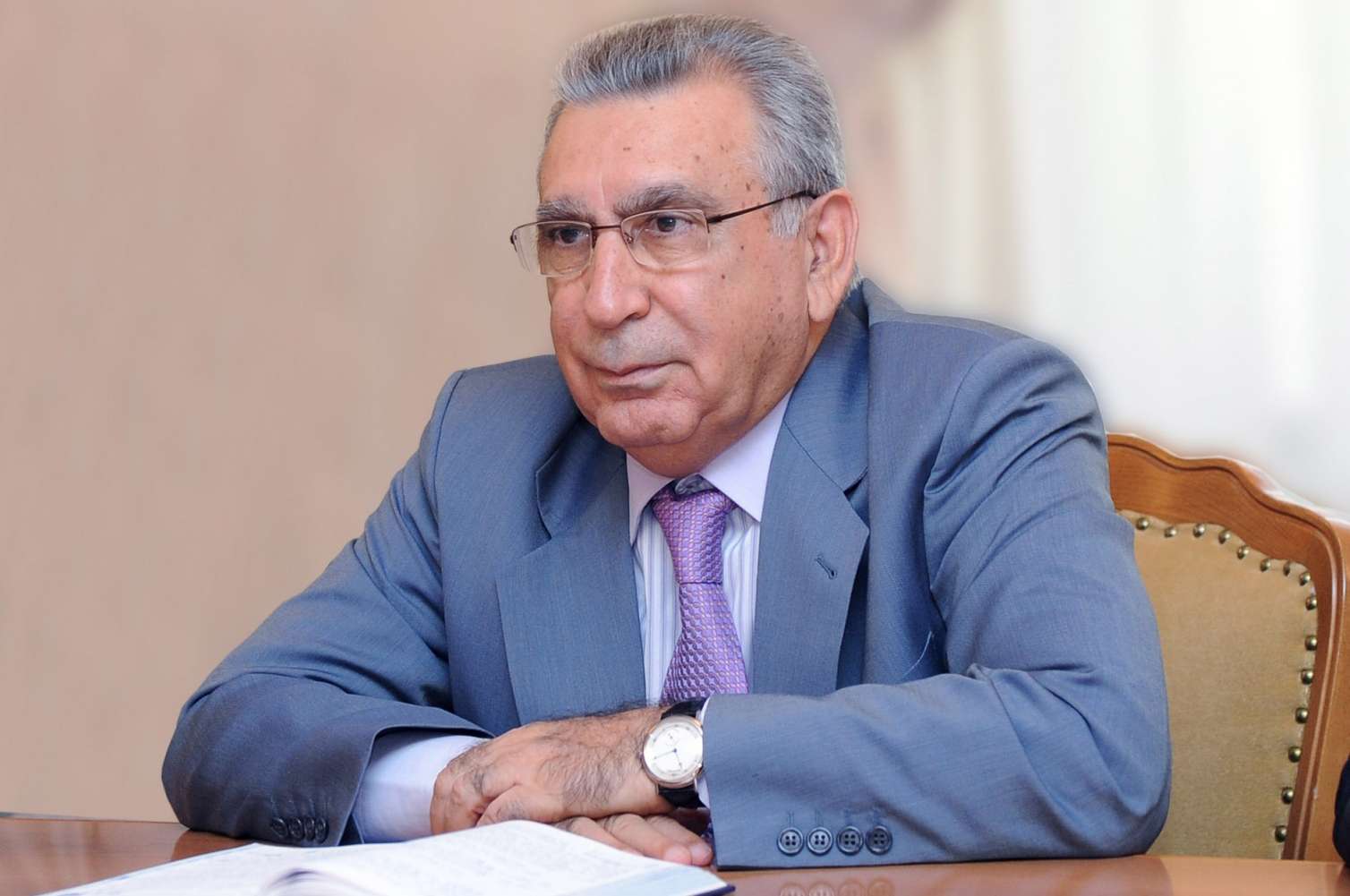 Ramiz Mehdiyevin bazarlığını mən edirəm... 