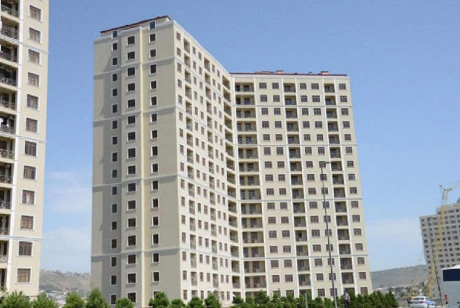 Prezidentin tapşırığı ilə bu şəxslərə mənzil və fərdi ev veriləcək 