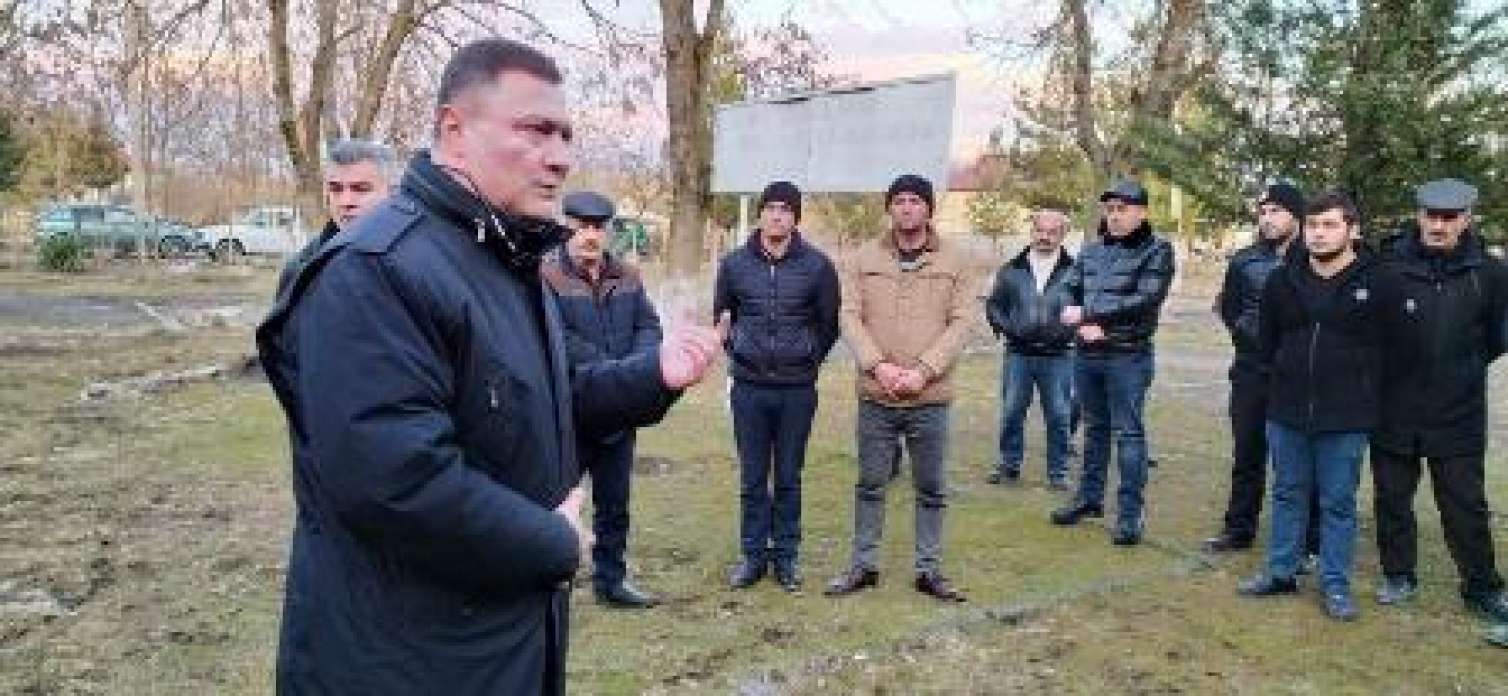 Qax seçiciləri: “Səsimizi Azər Kərimliyə verəcəyik” -  FOTOLAR