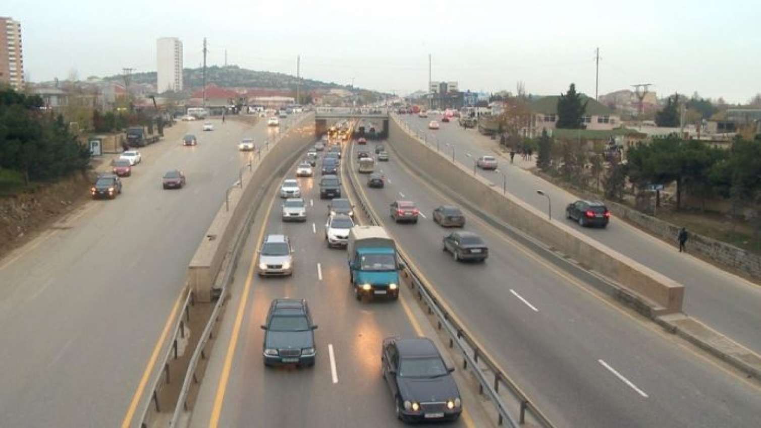 Bakı-Sumqayıt yolu nə vaxt istifadəyə veriləcək? 