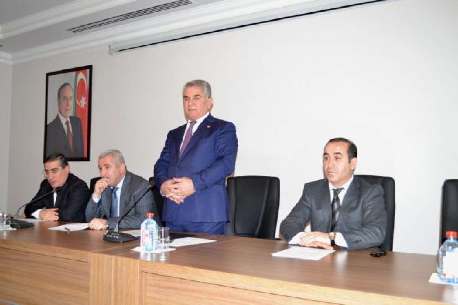 Biləsuvar icra başçısının həbsi ilə bağlı YENİ DETALLAR   - Saxlanılanların adları