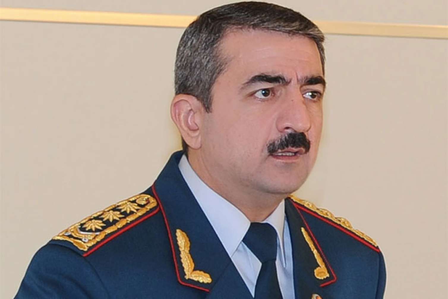 Müavininə nəzarət edə bilməyən general   – Ona sərhədi etibar etmək olarmı?
