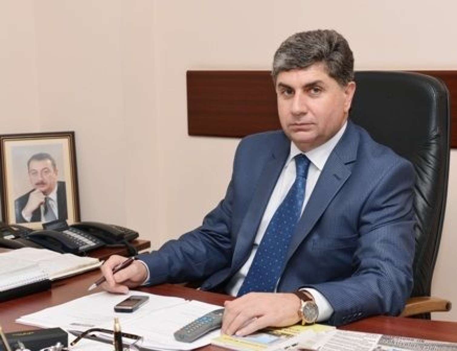 Akif Təvəkküloğlu Milli Məclisə geri qayıtdı 