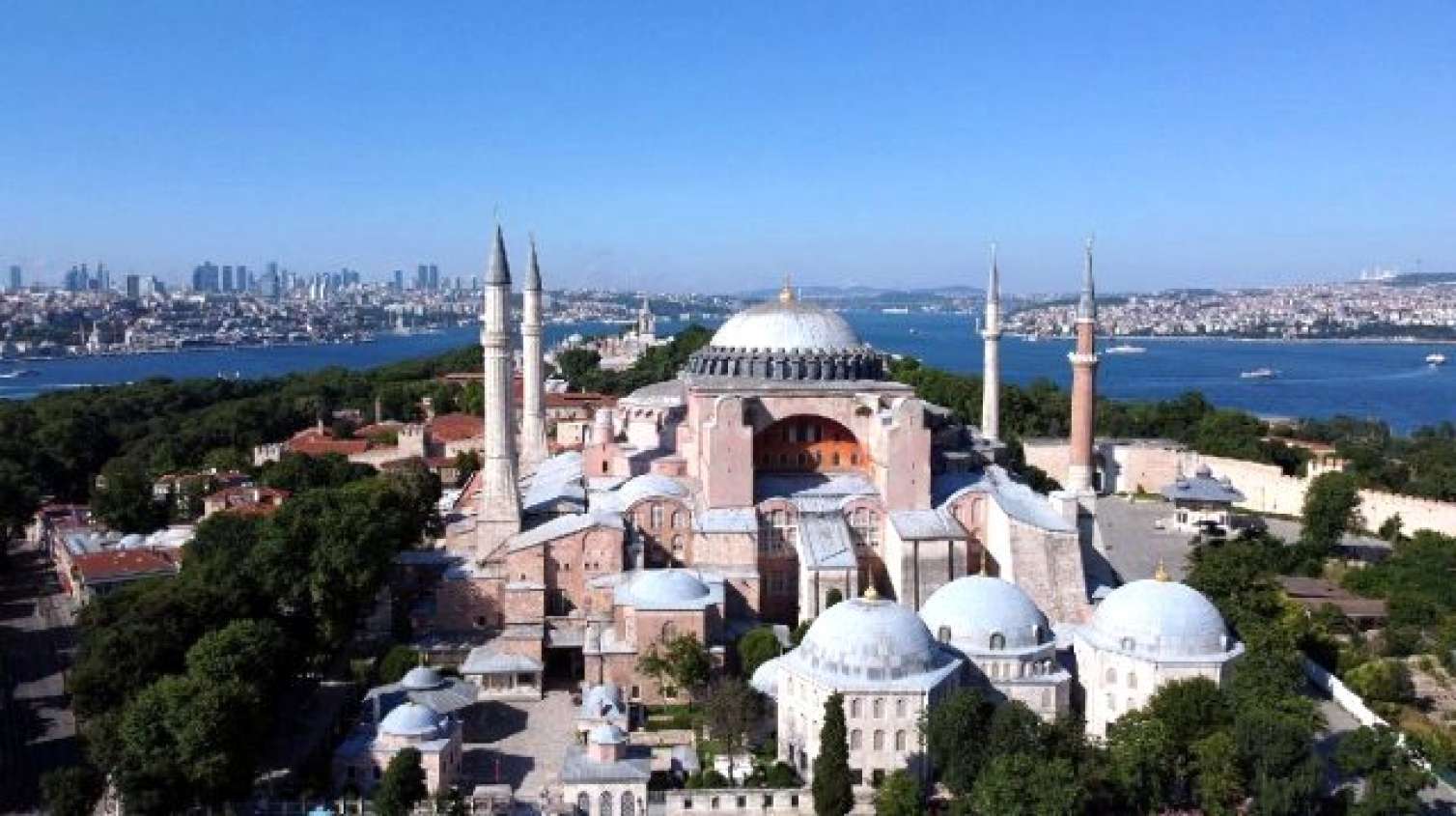 Aya Sofyanın adı dəyişdi   - İlk namazın vaxtı bilindi