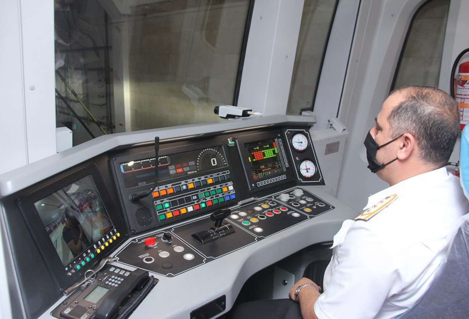 Bakı metrosu işçi axtarır   - VAKANSİYA