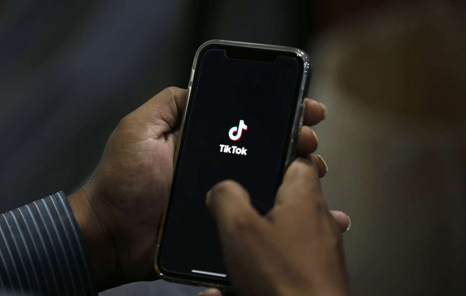 Tramp "TikTok"u qadağan edir  