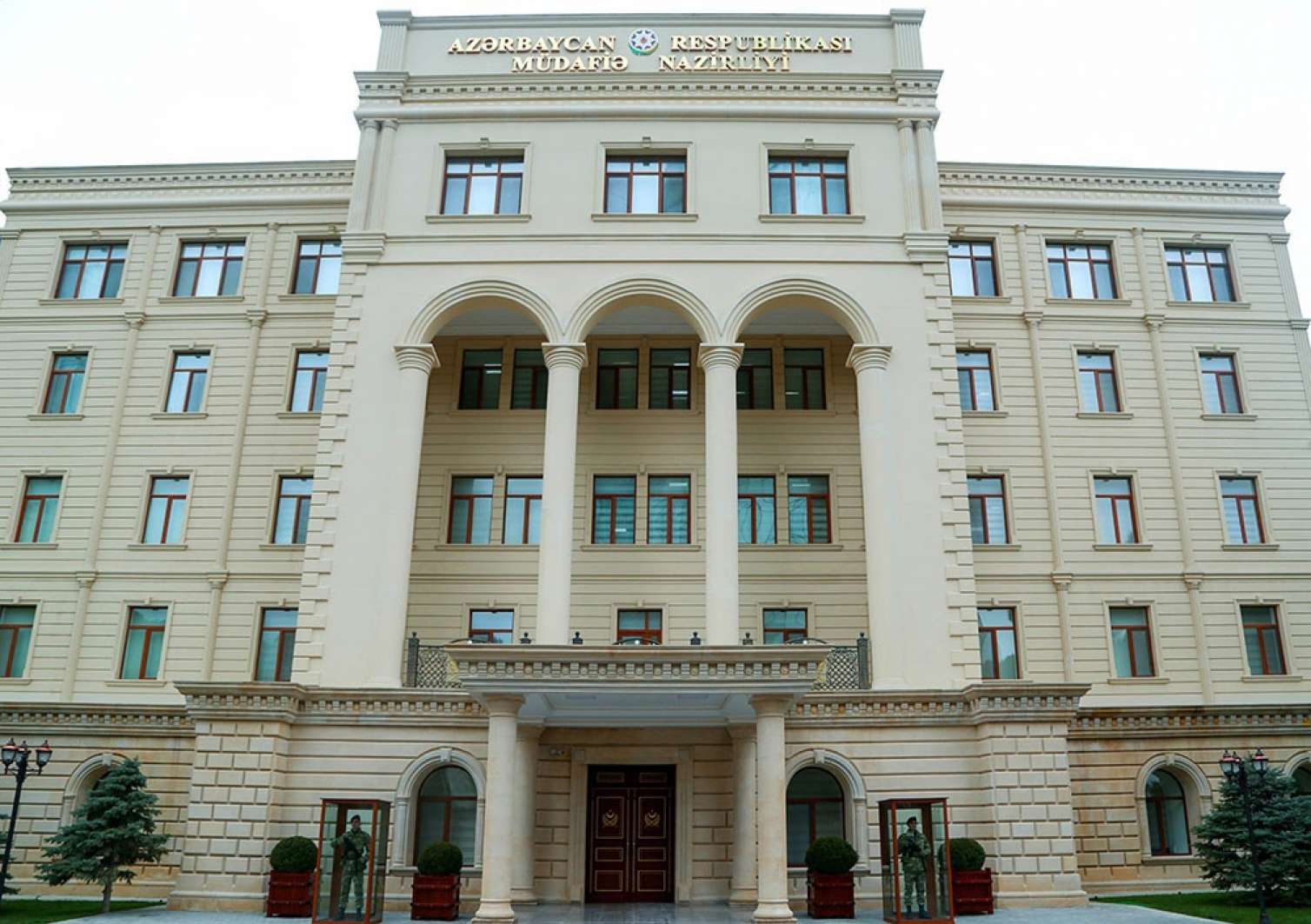 Aksiya keçirən şəhid anaları nazirlikdə qəbul edildi -  AÇIQLAMA