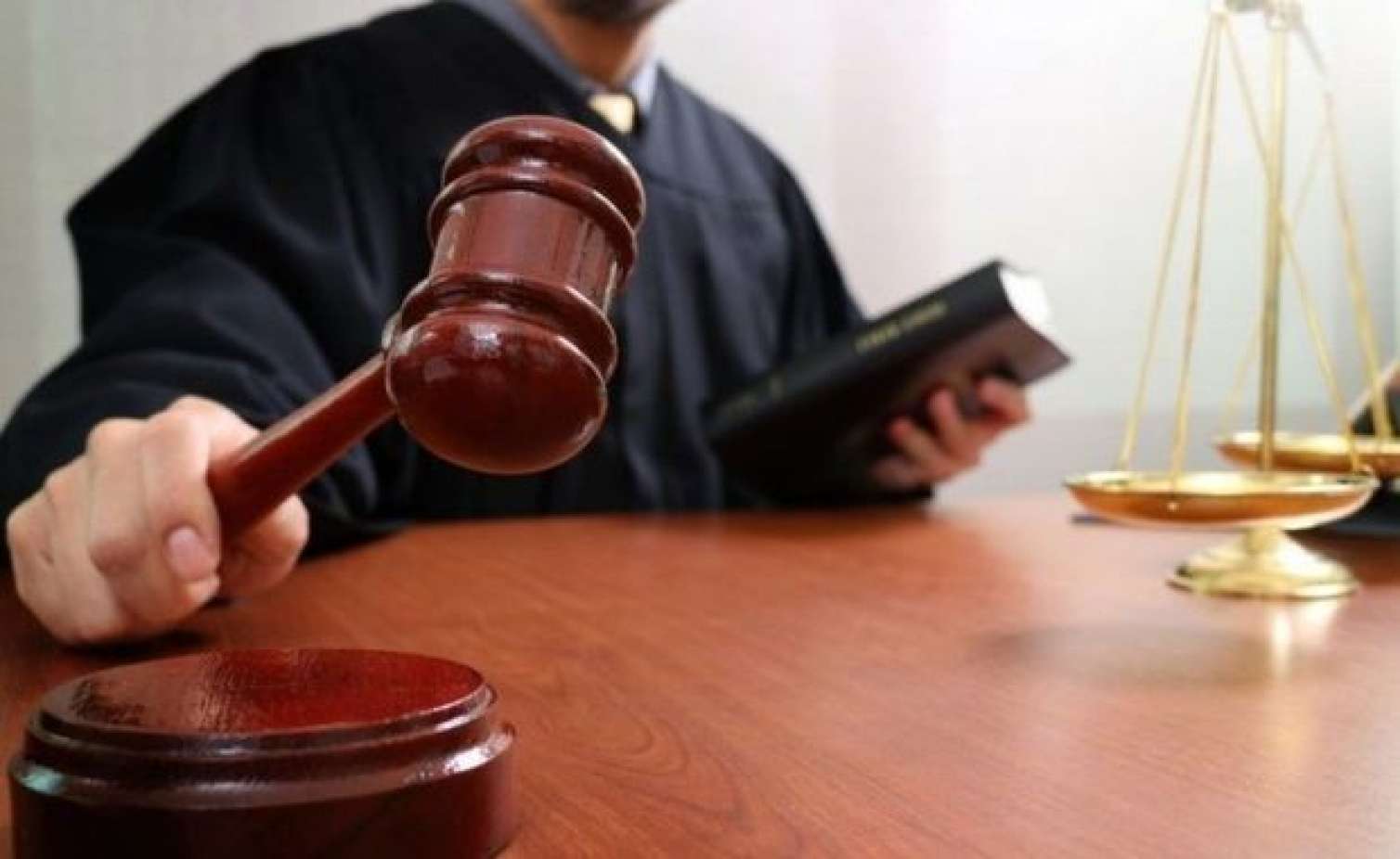 Rüşvətxor məmurların işi hakimin icraatına verilib  
