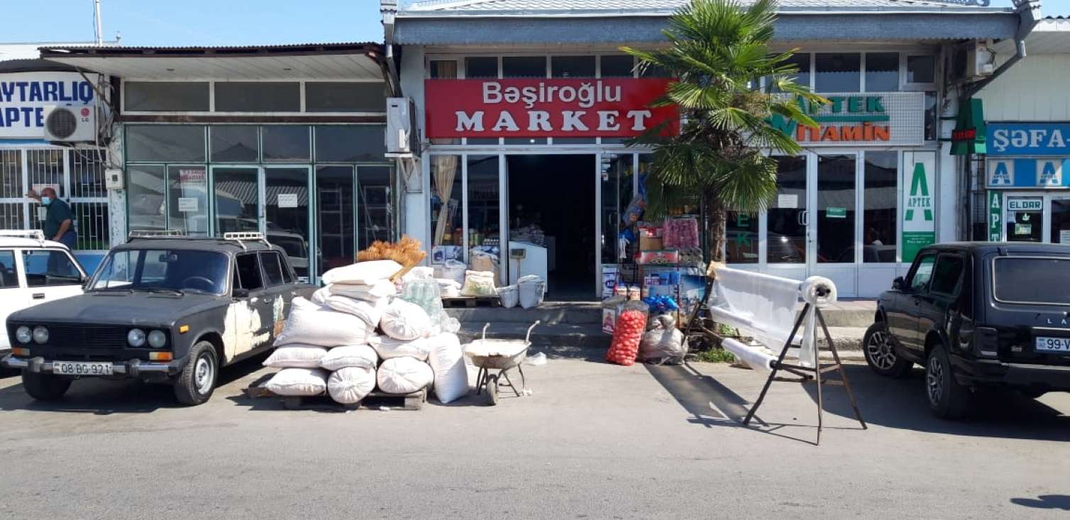 Qanunsuz küçə ticarəti ilə məşğul olanlar cərimələndi  - Fotolar