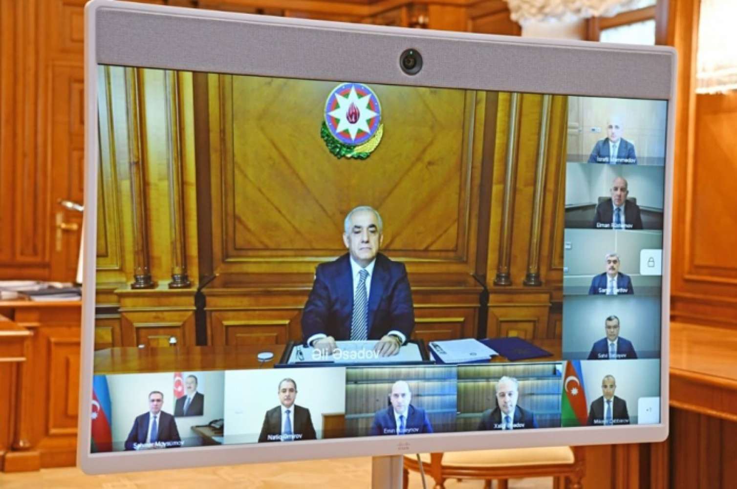 İqtisadi Şuranın ilk iclası keçirildi 