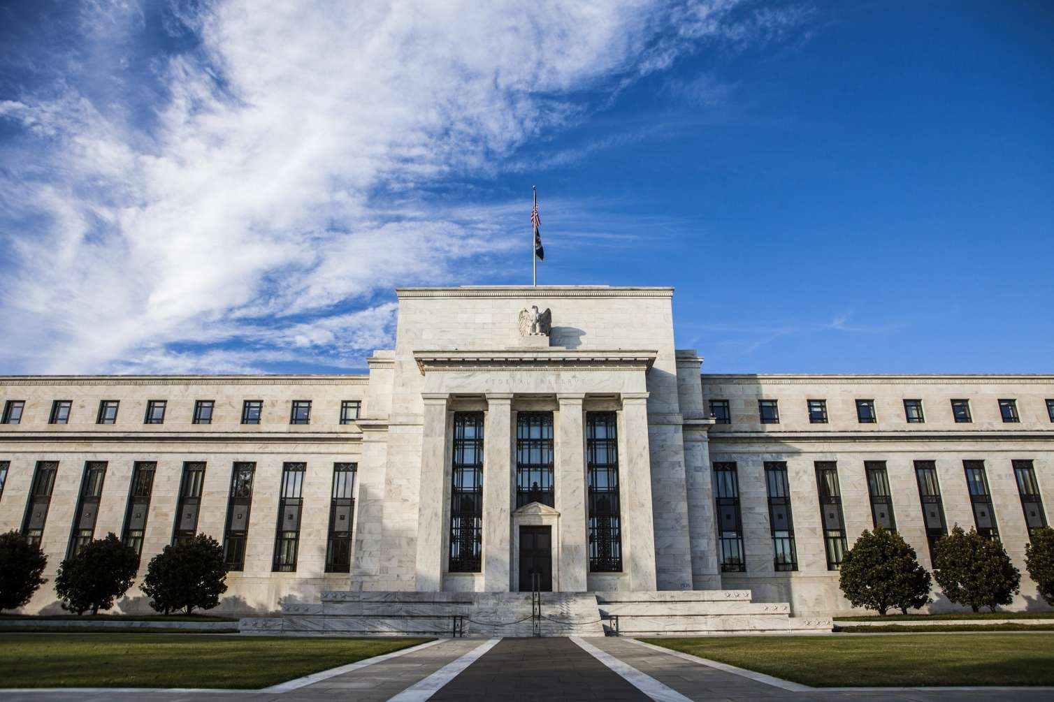 FED uçot dərəcəsini sabit saxladı 