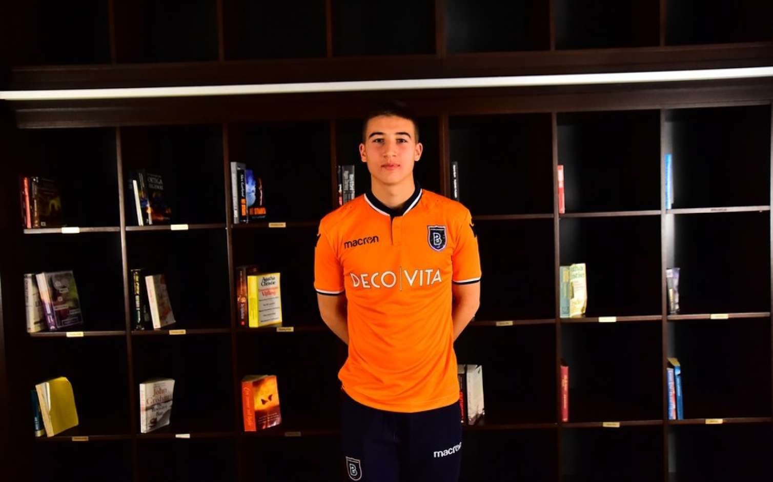 "Neftçi" "Qalatasaray"ın yetirməsini  icarəyə götürdü