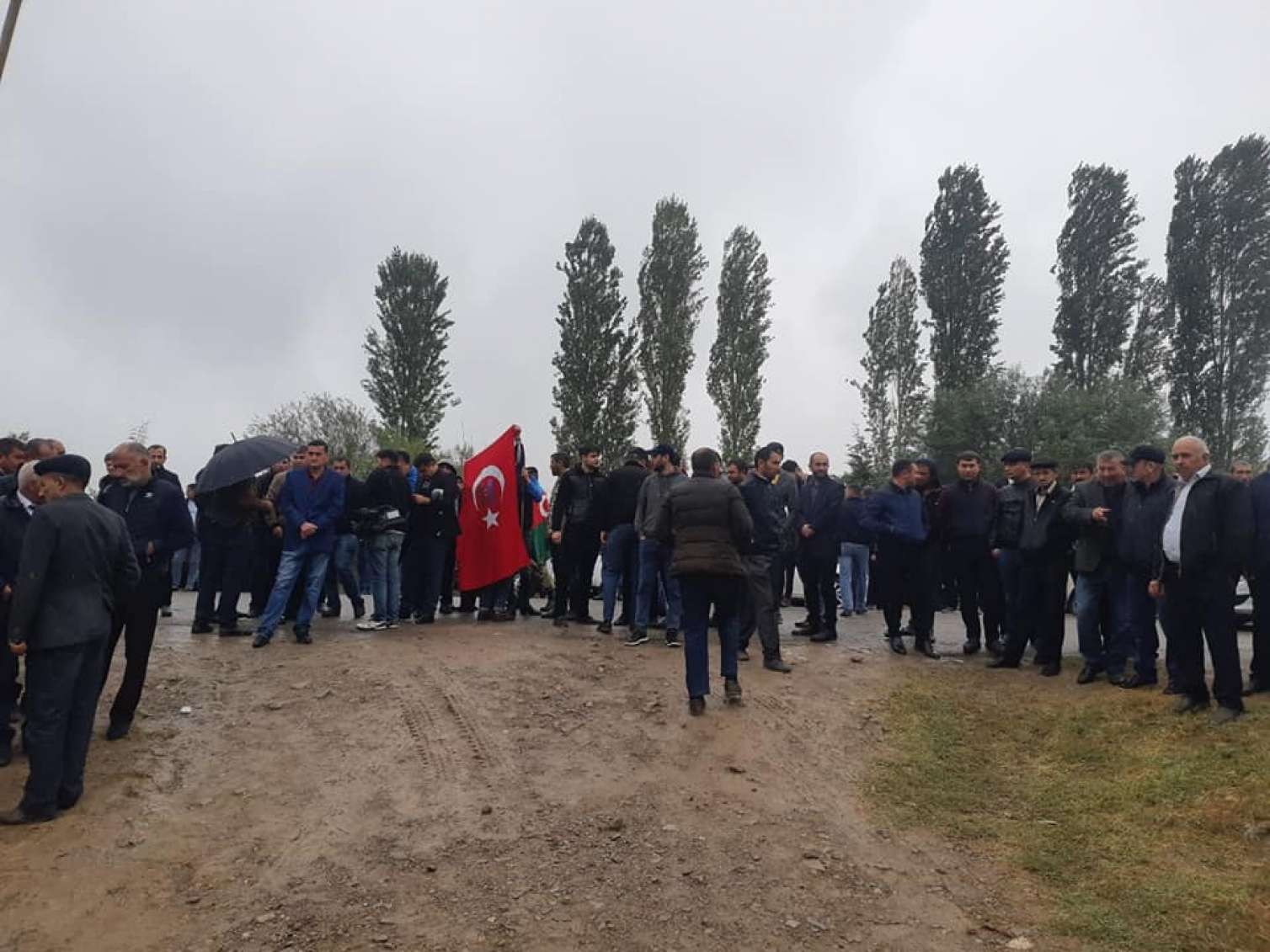 Şəhidimizlə vida mərasimi keçirilir  - CANLI