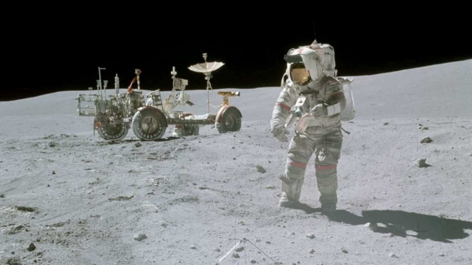 NASA bu tarixdə Aya ilk dəfə qadın kosmonavt göndərir  