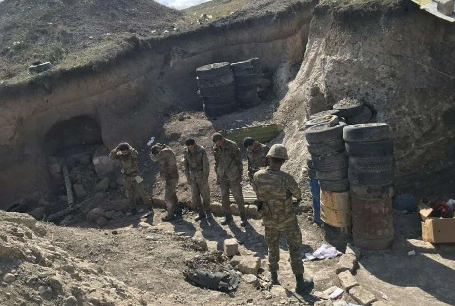 Erməni postu dağıdıldı, əsgərlər əsir alındı   - FOTOLAR