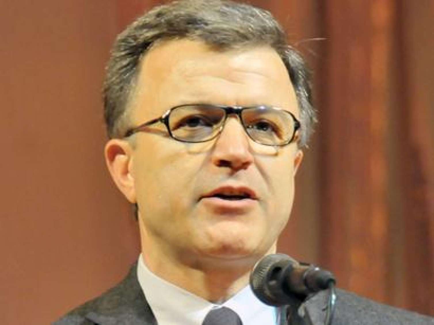 Sabiq nazir orduya 100 min manat köçürdü 